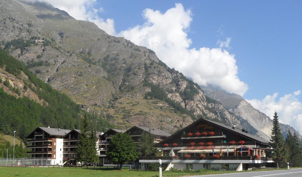 Appartements Monte Rosa Tasch Luaran gambar