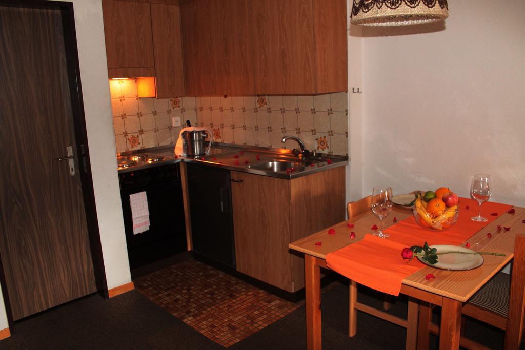 Appartements Monte Rosa Tasch Luaran gambar